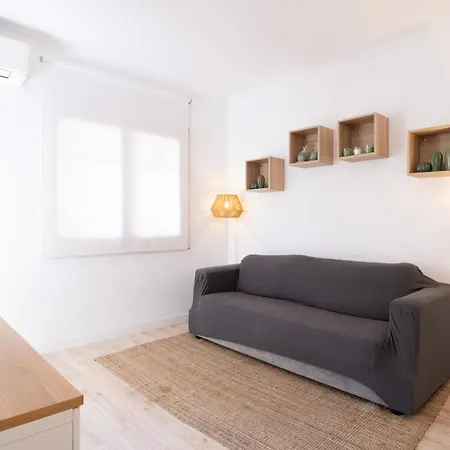 Apartamento Nuevo Con Encanto En Sagrada Familia-3